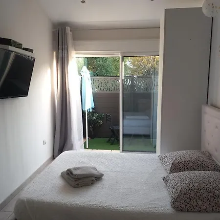 Les Etoiles Apartment *