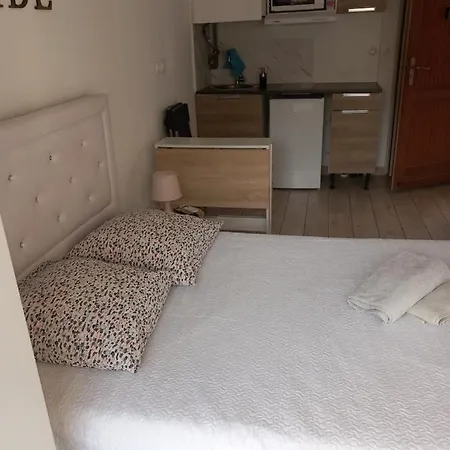Les Etoiles Apartment Marseille